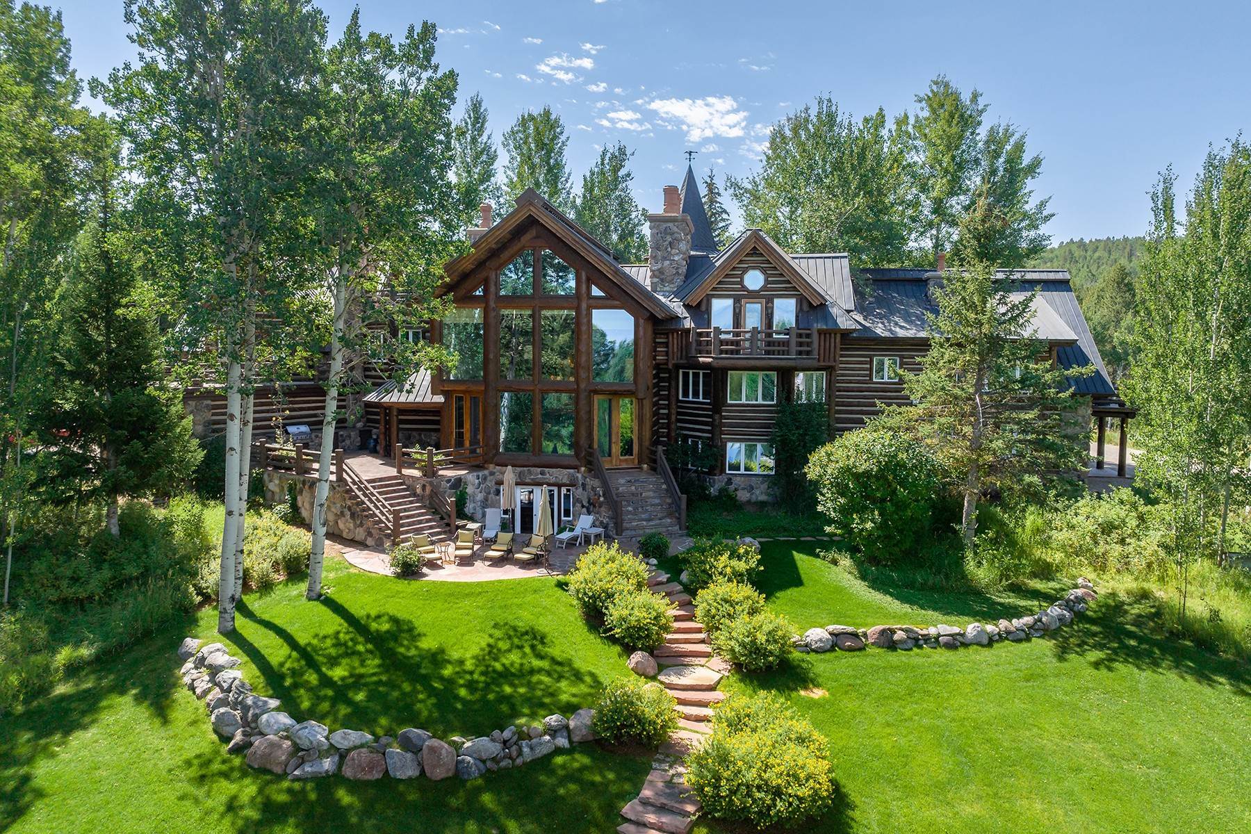 44. Single Family Homes for Sale at Jackson Hole Masterpiece 3355 S Fall Creek Road Wilson, Wyoming 83014 United States