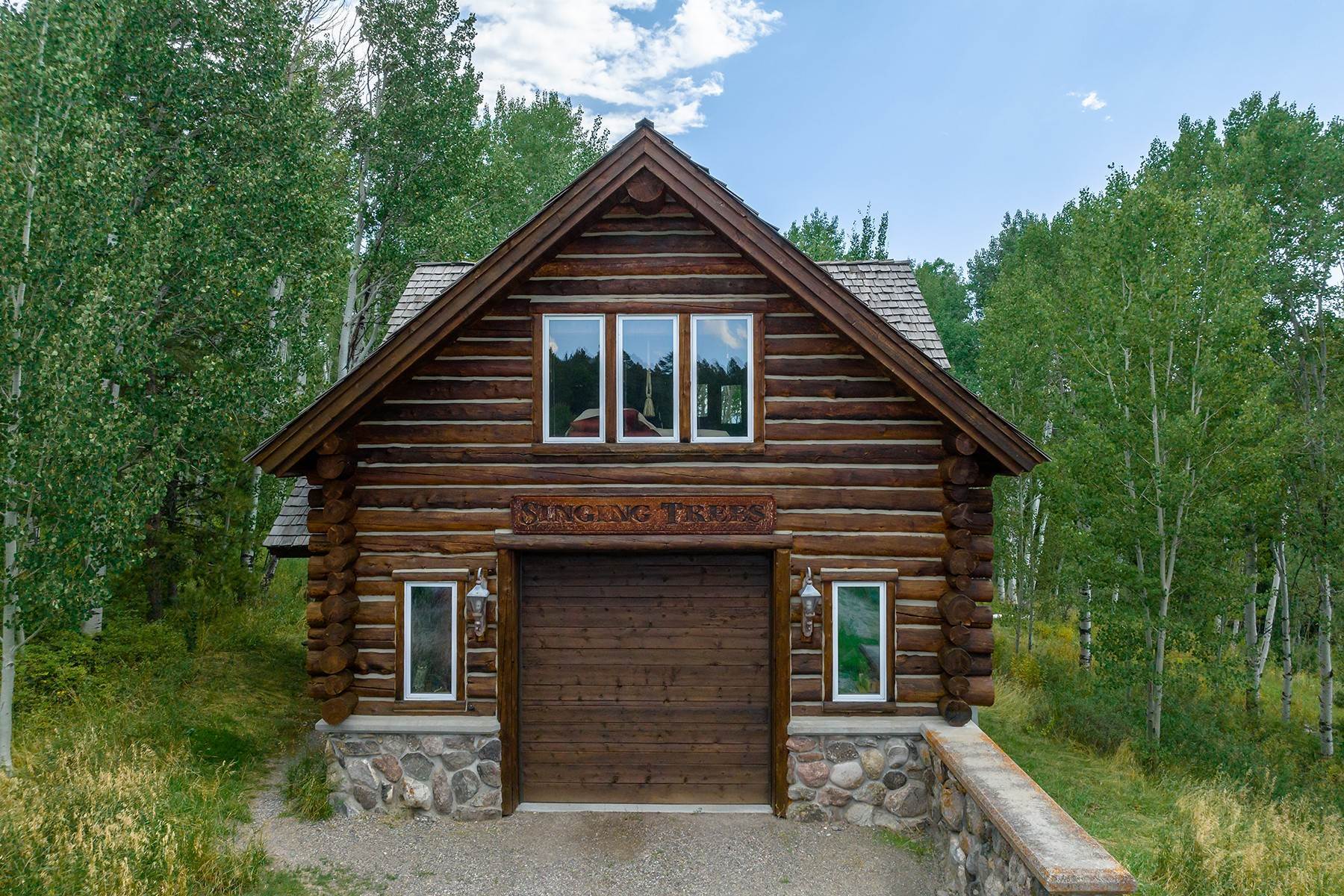 49. Single Family Homes for Sale at Jackson Hole Masterpiece 3355 S Fall Creek Road Wilson, Wyoming 83014 United States