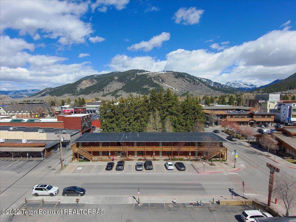 5. Commercial for Sale at 50 S MILLWARD Street Jackson, Wyoming 83001 United States
