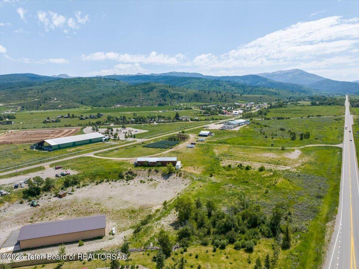 18. Commercial for Sale at 375 S AGATE Avenue 375 S AGATE Avenue Victor, Idaho 83455 United States