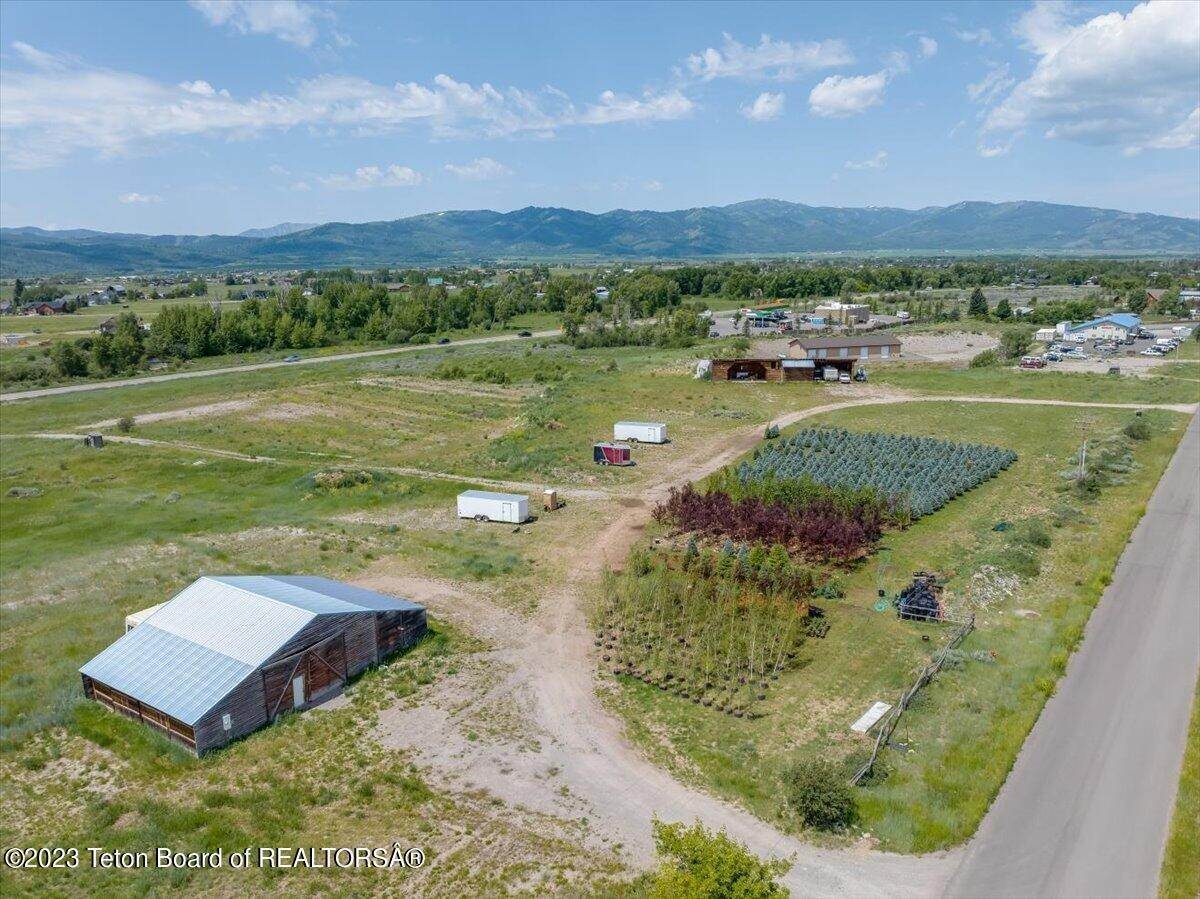 20. Commercial for Sale at 375 S AGATE Avenue 375 S AGATE Avenue Victor, Idaho 83455 United States
