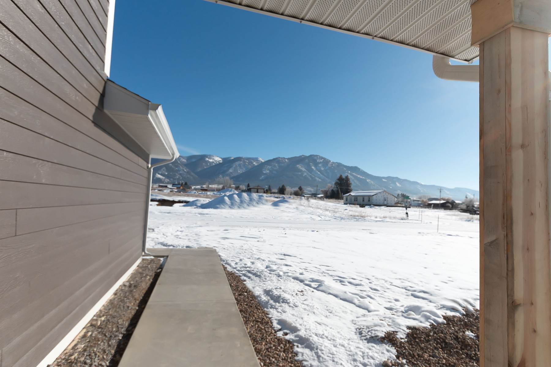 9. Single Family Homes for Sale at New Construction in Etna 206 Caribou Peak Loop Etna, Wyoming 83118 United States