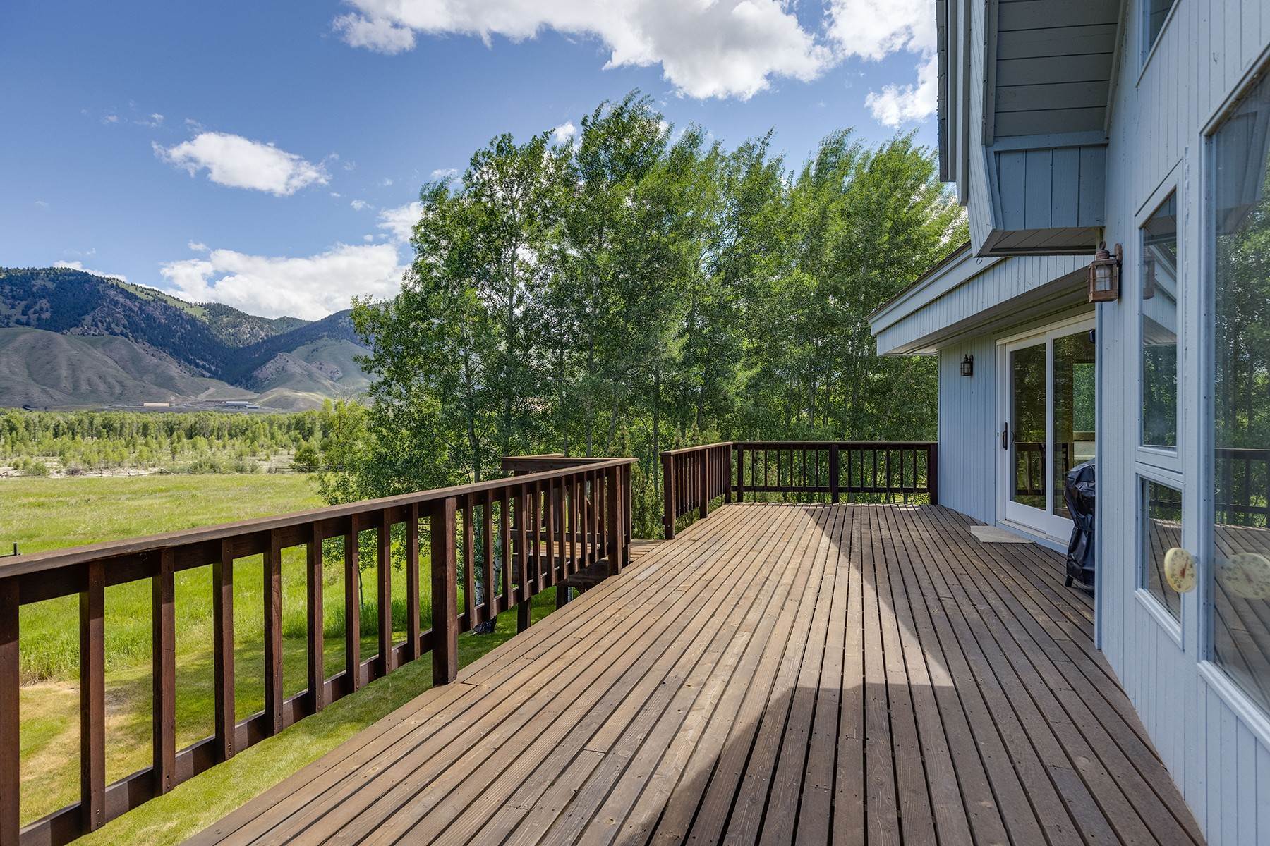 29. Single Family Homes for Sale at 1225 & 1325 Munger Mountain Road Jackson, Wyoming 83001 United States