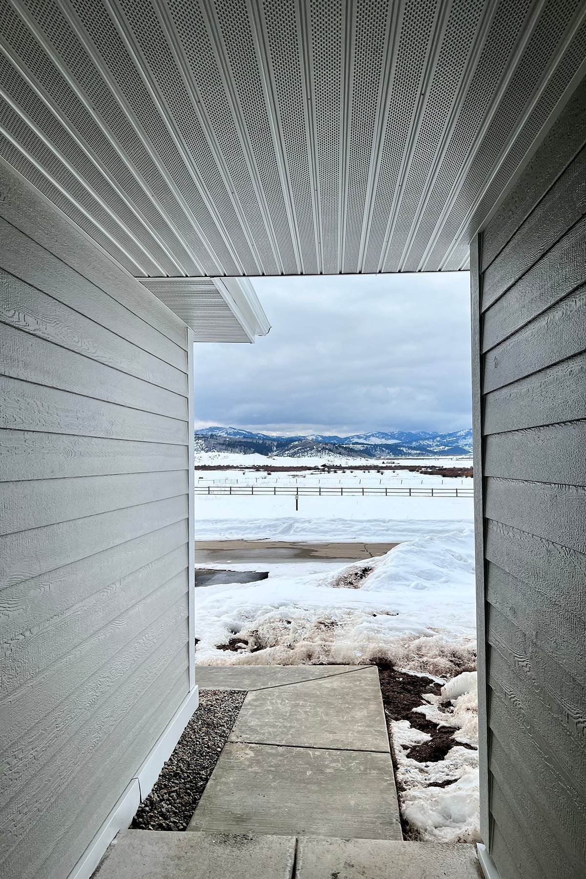 5. Single Family Homes for Sale at Newly Constructed Mountain Home 96 Baldy Peak Drive Etna, Wyoming 83118 United States
