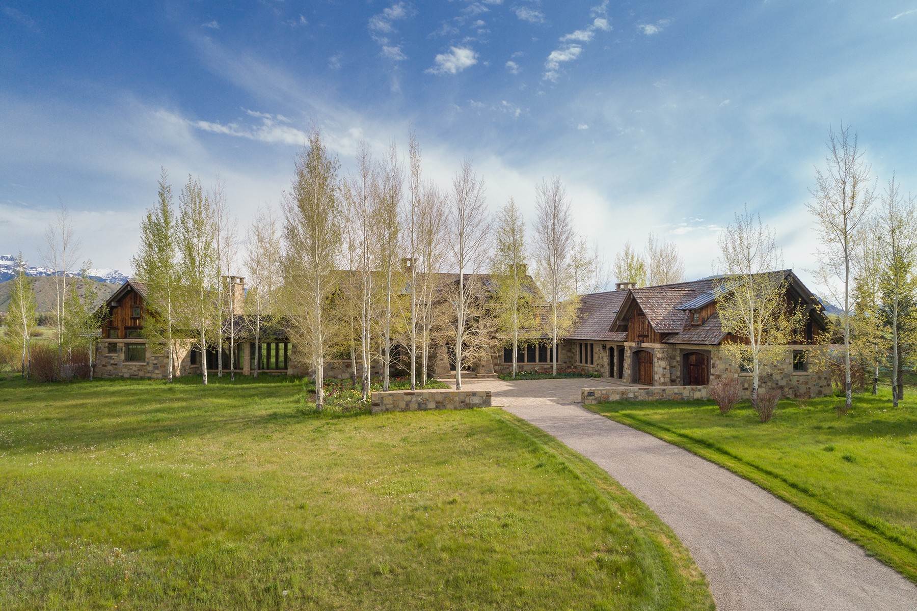 42. Single Family Homes for Sale at Luxury Estate in 3 Creek 2130 S Blue Crane Drive Jackson, Wyoming 83001 United States