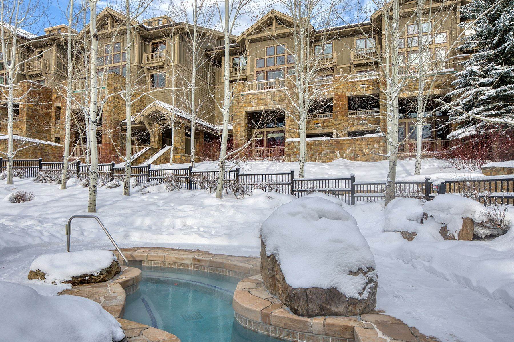 33. Fractional Ownership Property for Sale at Residence Club at the Four Seasons 7680 Granite Loop Road, #651 Teton Village, Wyoming 83025 United States