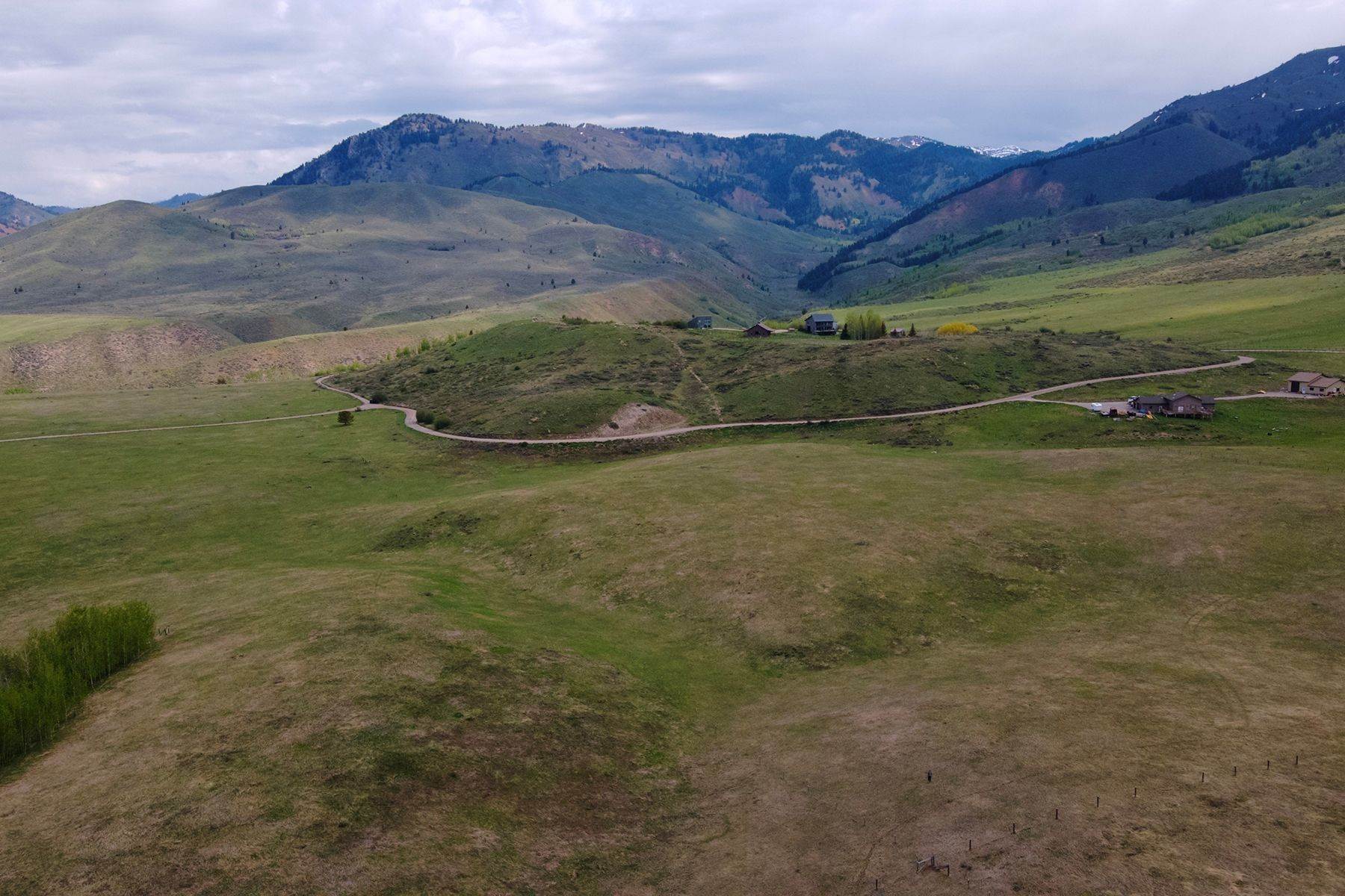 3. Land for Sale at East Wildhorse Road 3110 E Wildhorse Road Jackson, Wyoming 83001 United States