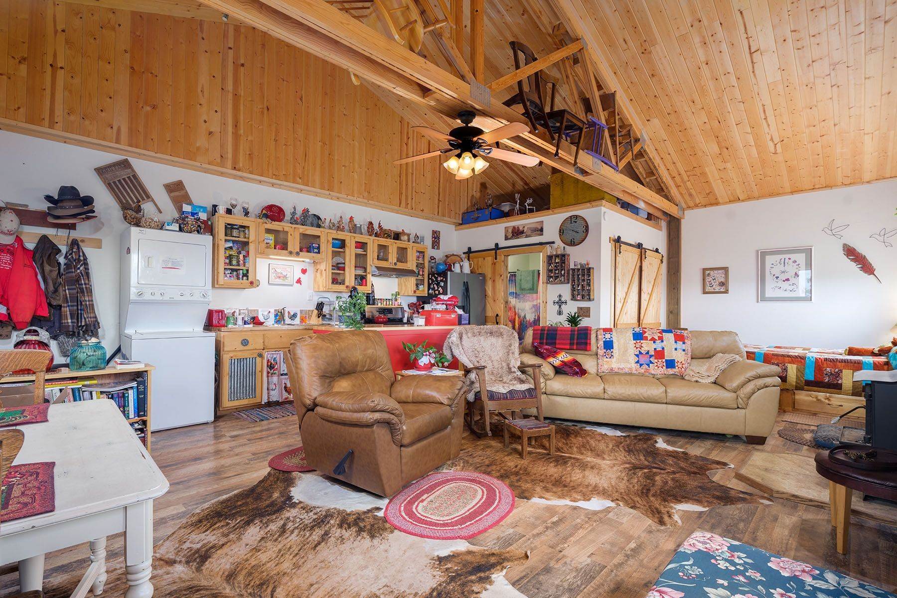 41. Single Family Homes for Sale at Star Valley Horse Ranch 893/1021 Shooting Star Drive Thayne, Wyoming 83127 United States
