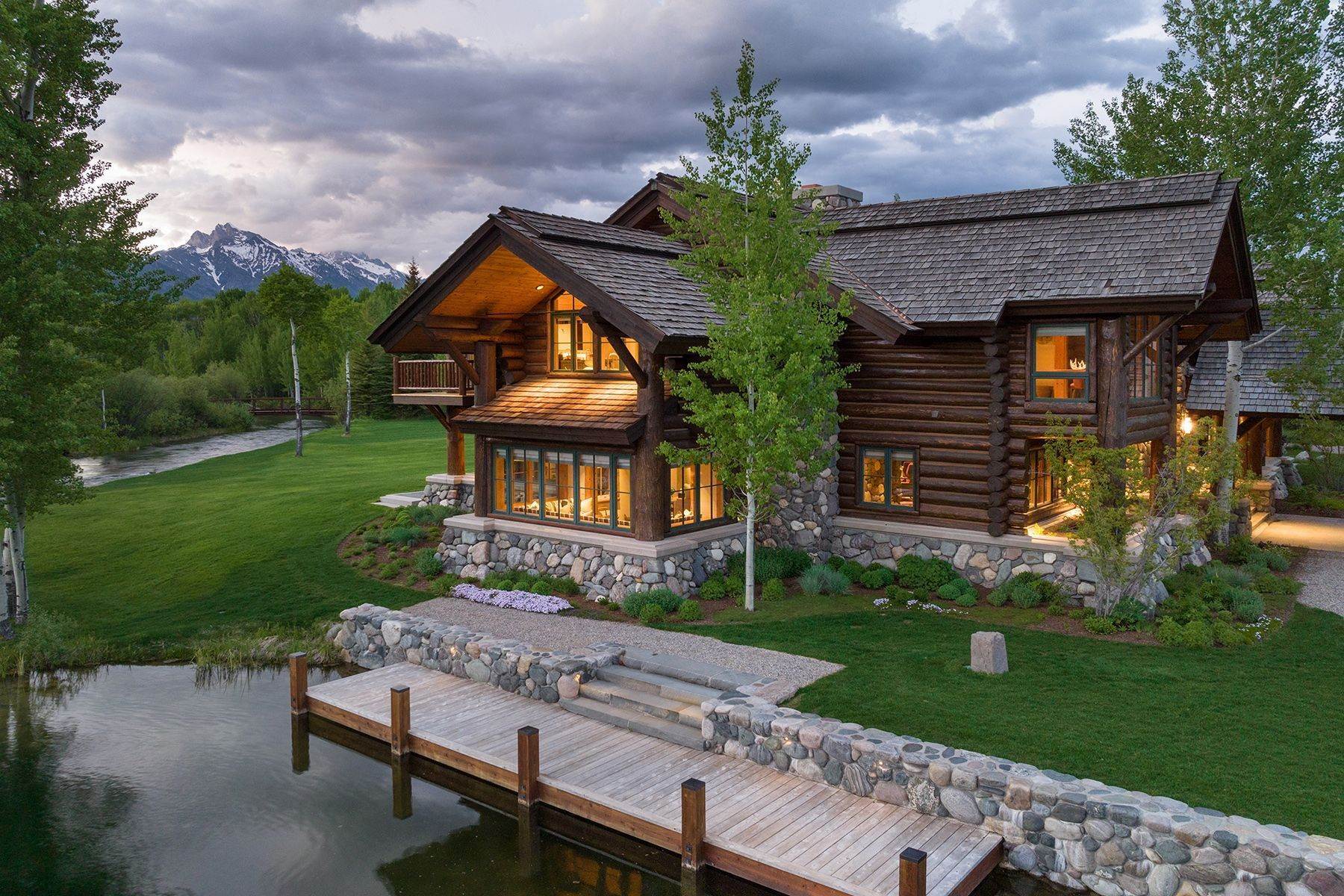 6. Single Family Homes por un Venta en Lake Creek Estate of Unequivocal Quality and Scale 6805 N Granite Creek Road Wilson, Wyoming 83014 Estados Unidos