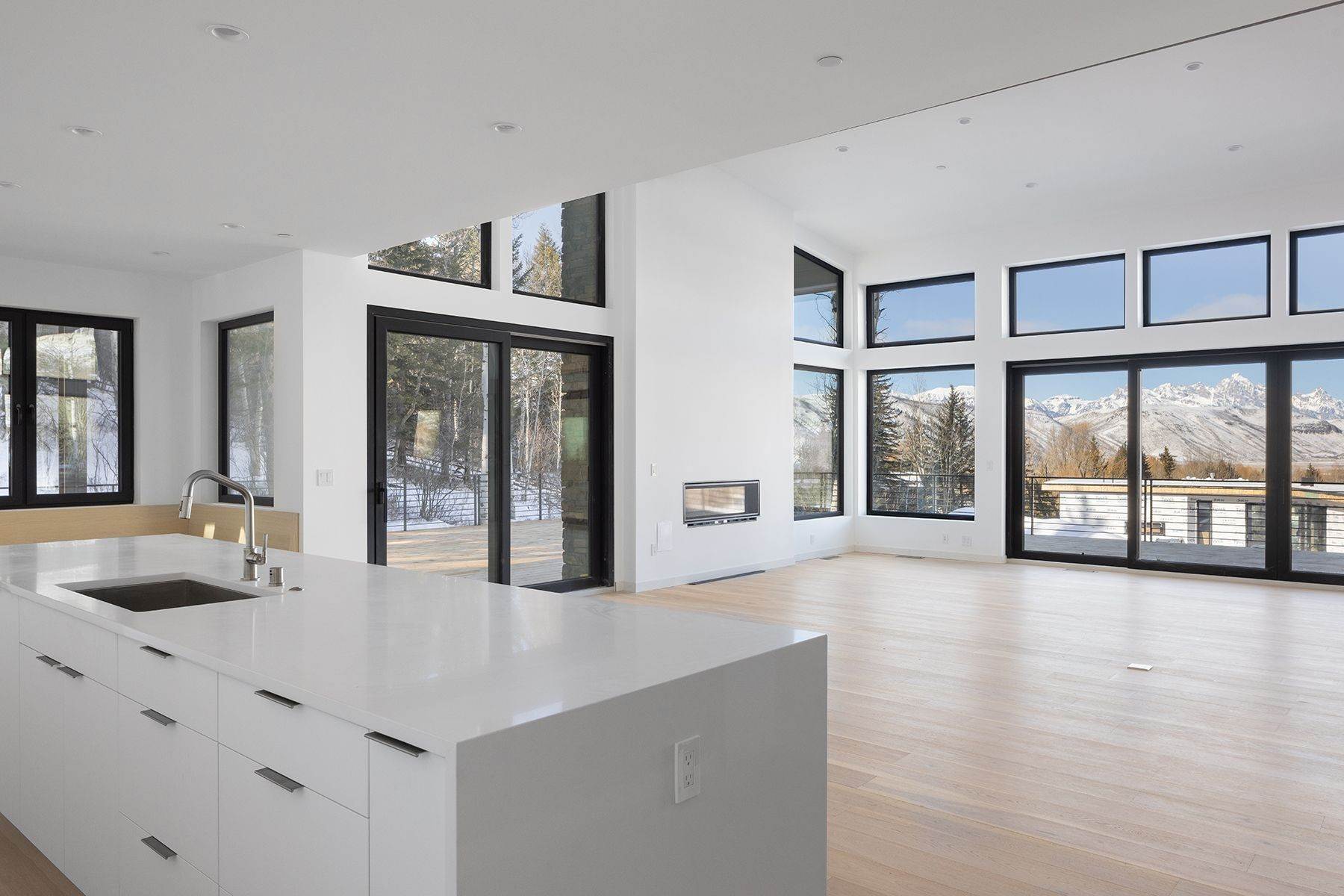 10. Single Family Homes for Sale at Brand New East Jackson Residence with Phenomenal Teton Views 849 Upper Cache Creek Drive Jackson, Wyoming 83001 United States