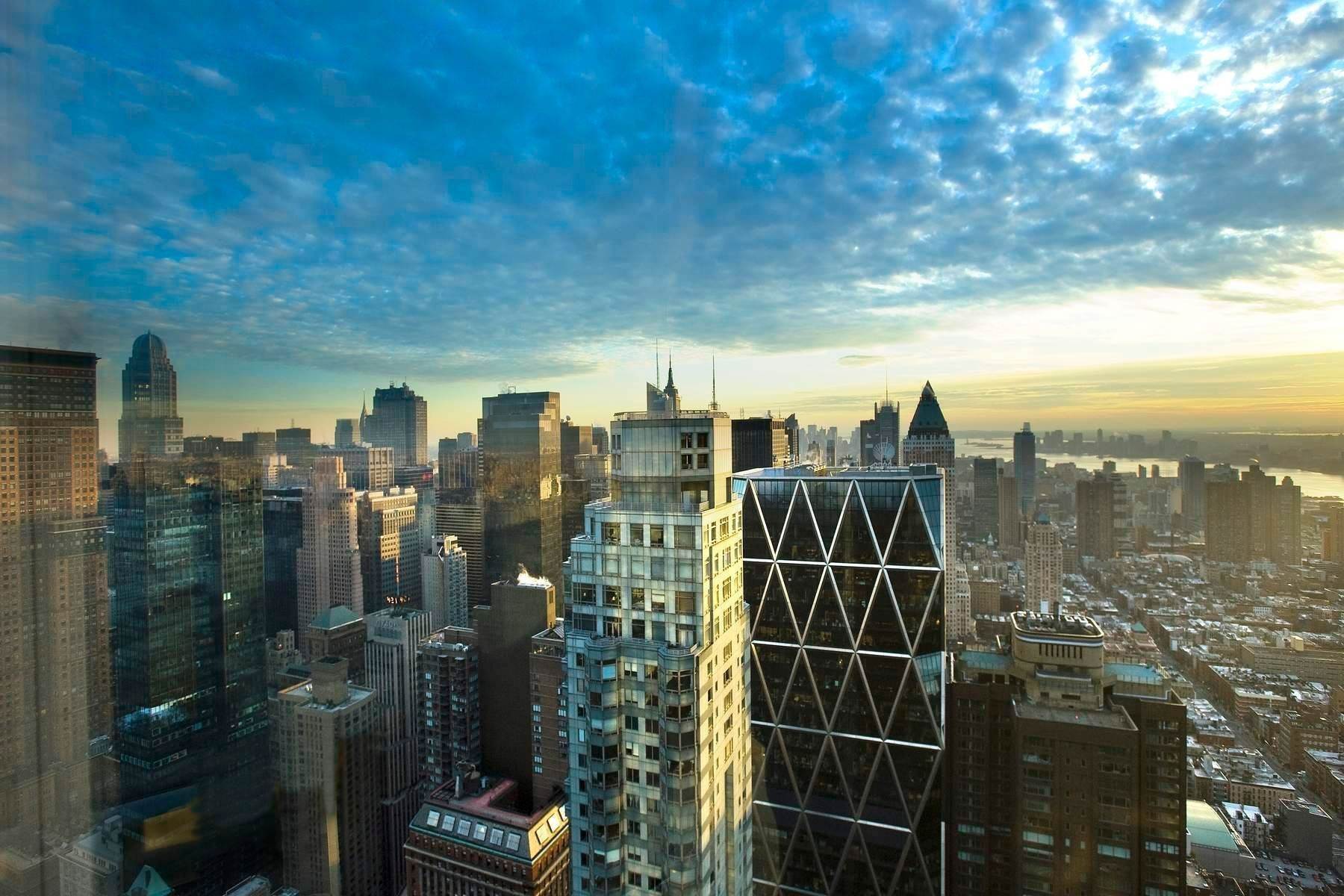 16. Condominiums for Sale at 25 Columbus Circle, 75CE New York, New York 10019 United States