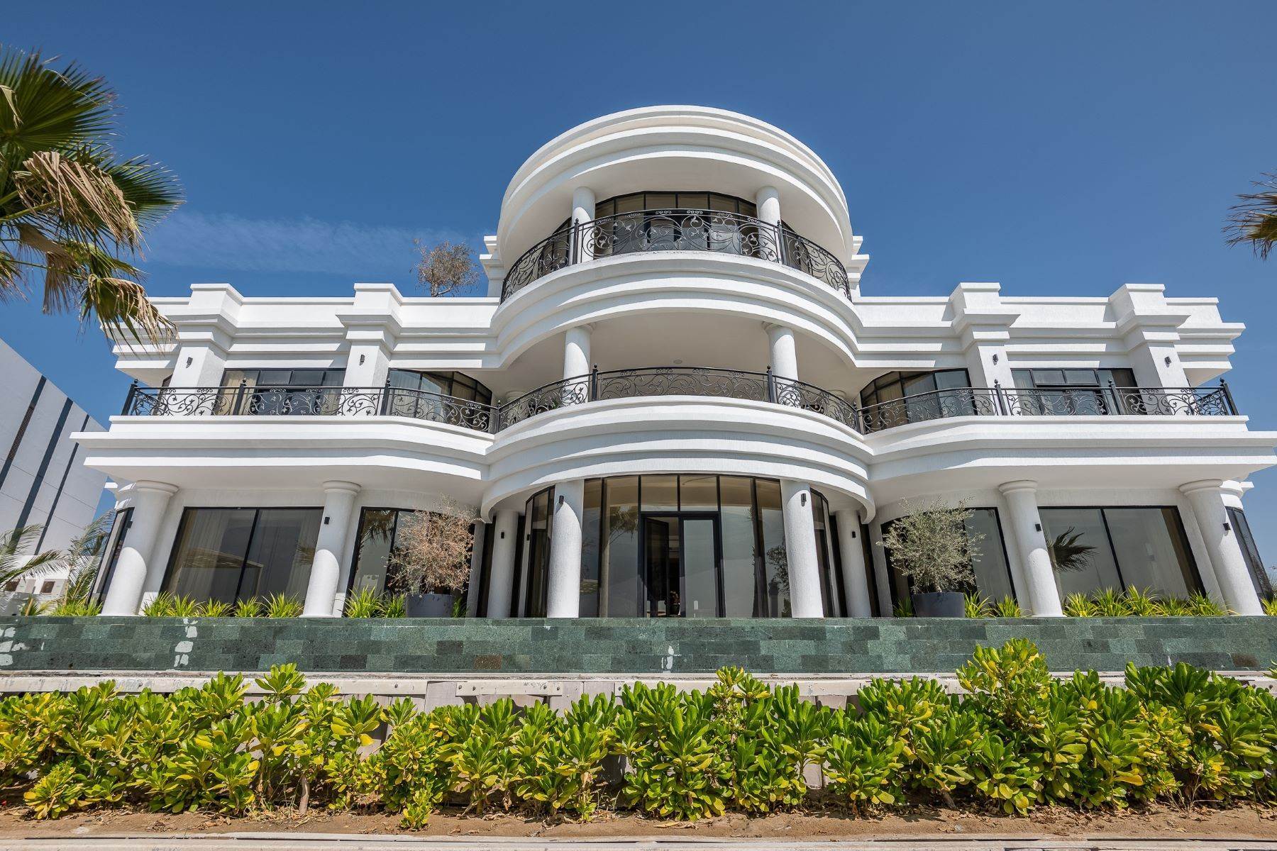 Other Residential Homes for Sale at Beach front villa on Palm Jumeirah Dubai, Dubai United Arab Emirates