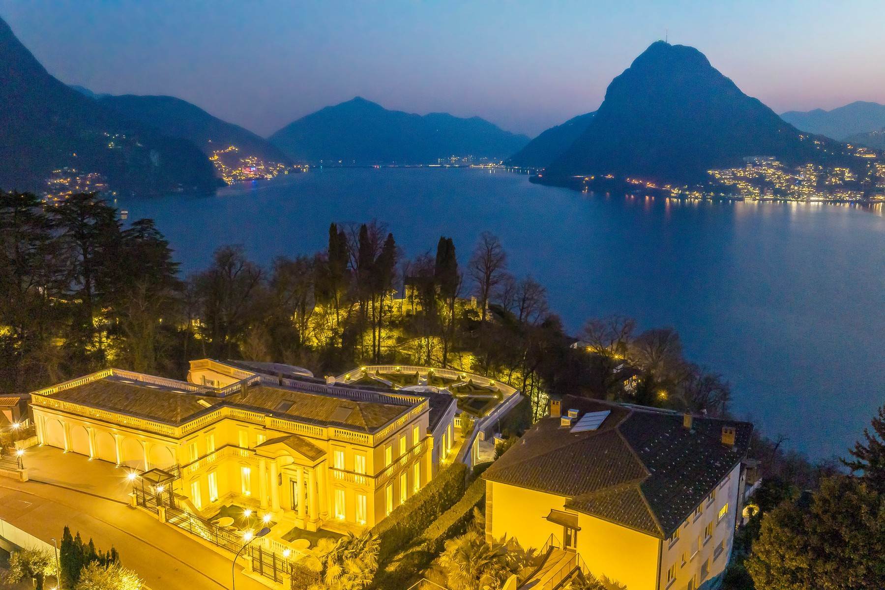 3. Single Family Homes for Sale at Villa Versailles Ruvigliana, Ticino 6977 Switzerland