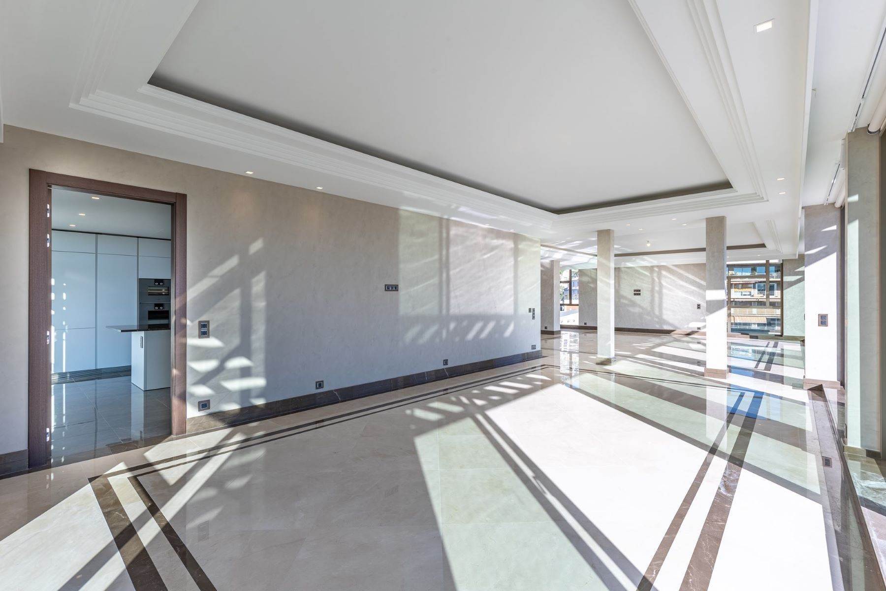9. Apartments for Sale at Le 45G - Luxurioux penthouse with private pool - Condamine Monaco, La Condamine 98000 Monaco